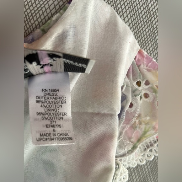 Rare Editions - Floral Eyelet Drop Waist Flutter sleeve Dress (Size 6) - Picture 5 of 6